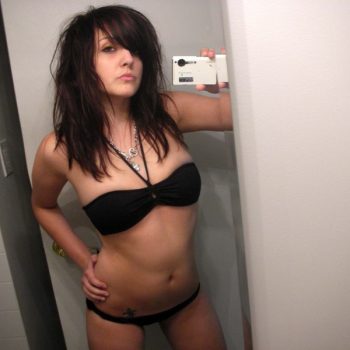 Profilo di Karole, 27 anni, Numeri Prostitute a Erli