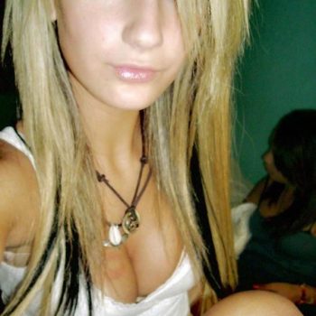 Profilo di Prunelle, 27 anni, Numeri Prostitute a Polinago