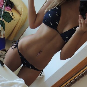 Profilo di Adelais, 24 anni, Numeri Prostitute a Vercelli